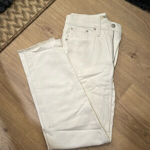 Perfect Vintage Crop Madewell raw hem white jean